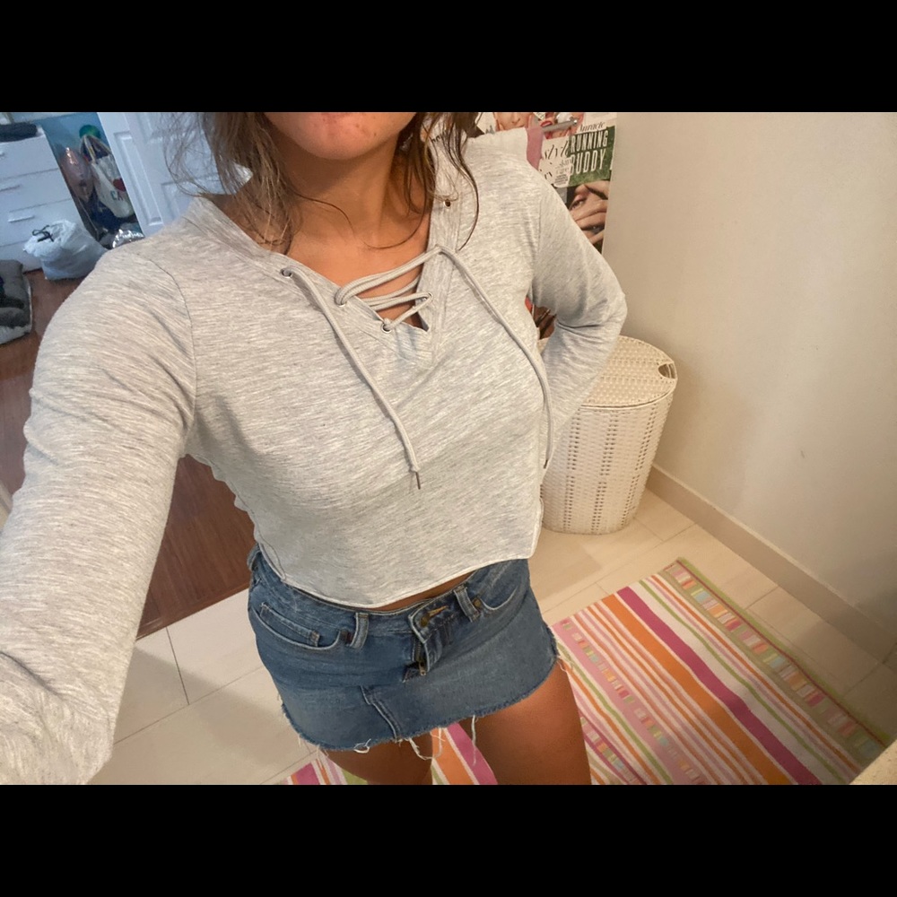 Long sleeve cropped